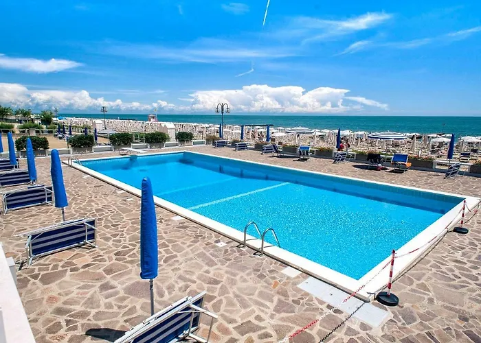 Sea View Apartment With Swimming Pool