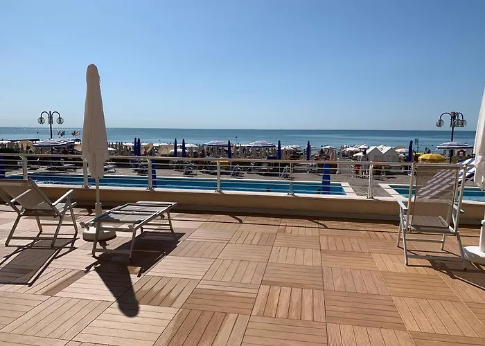 Sea View Apartment With Swimming Pool