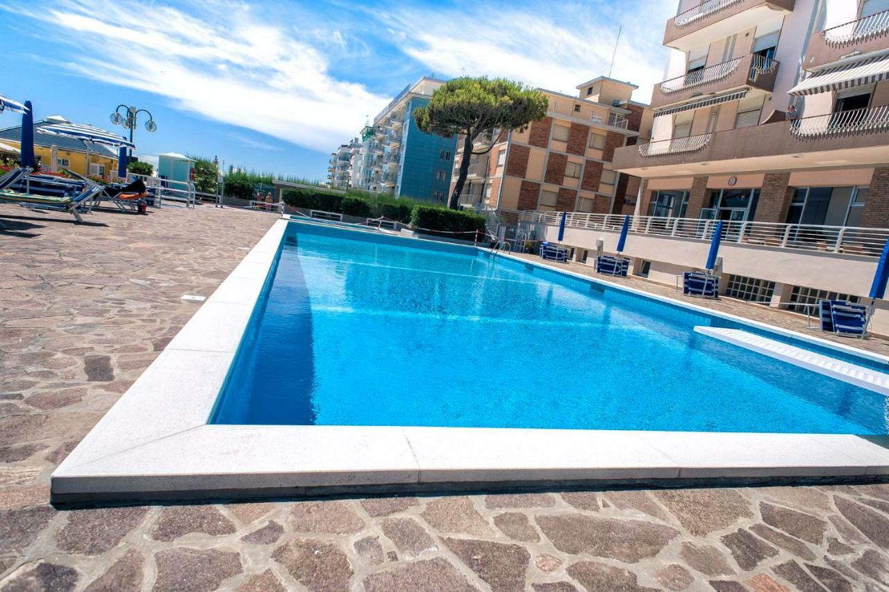 Sea View With Swimming Pool * Lido di Jesolo