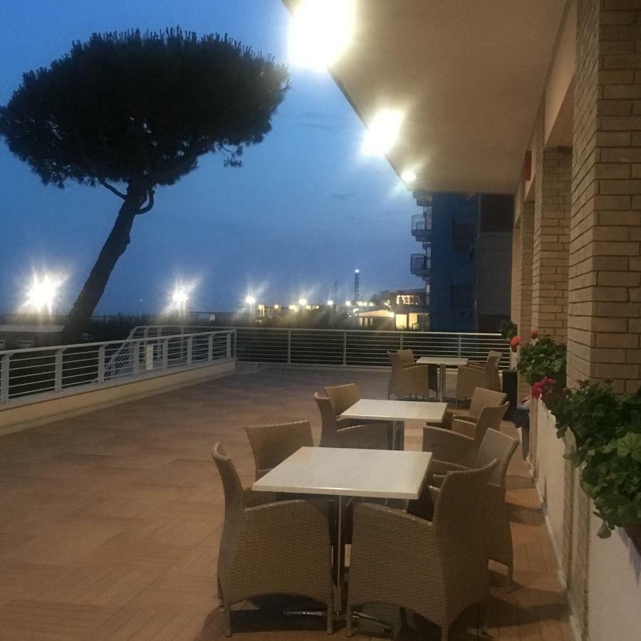 Sea View With Swimming Pool