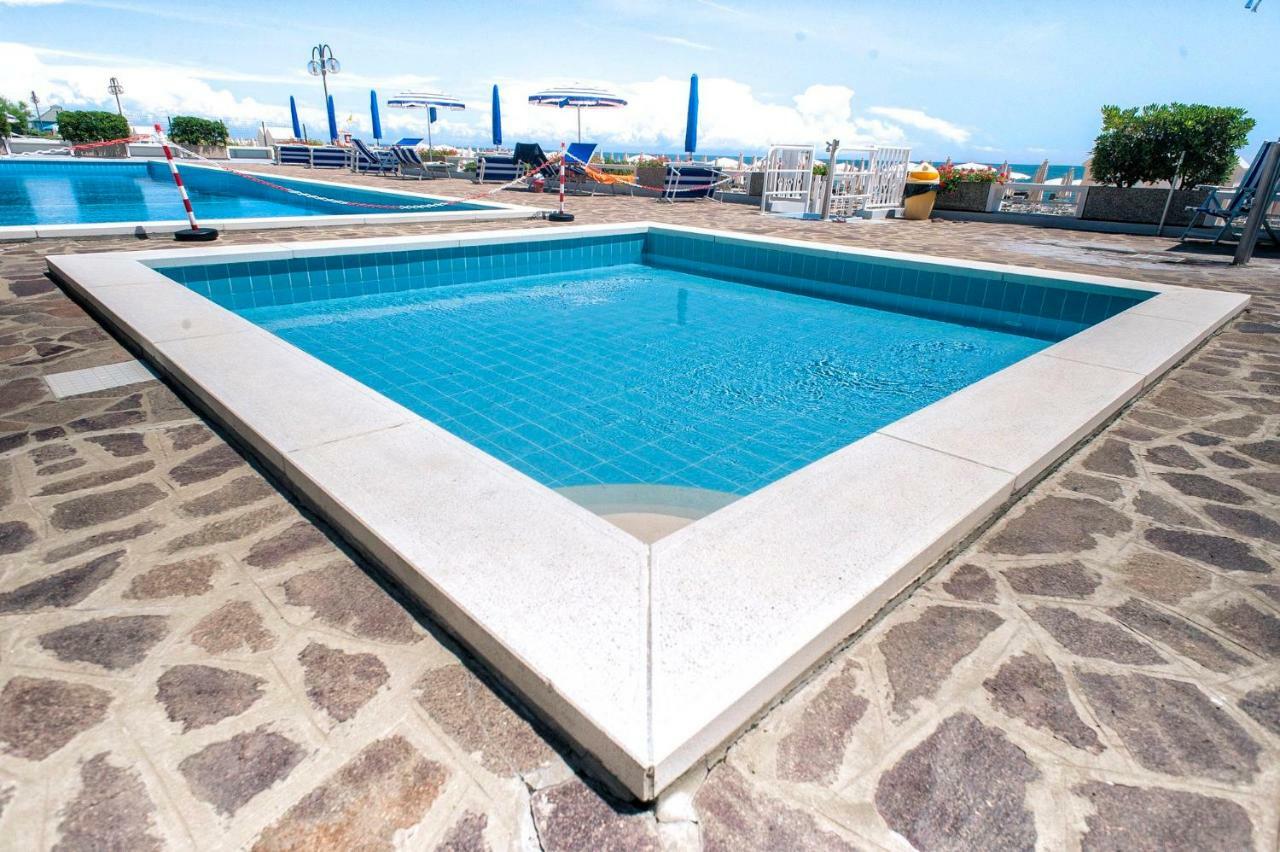Sea View With Swimming Pool Lido di Jesolo